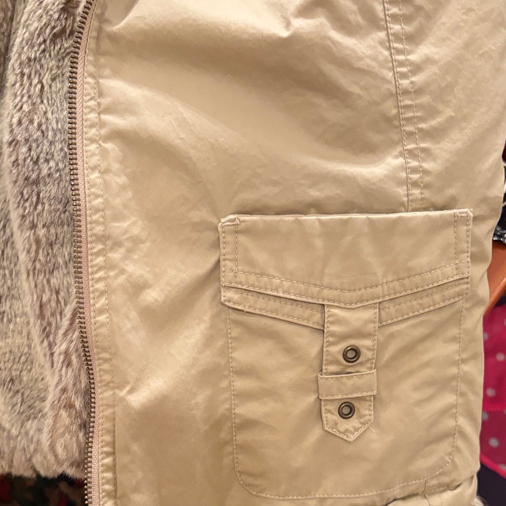 Old Navy Tan Reversible Faux Fur Vest - Picture 7 of 9